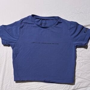 Alphalete Classic Blue cropped tee